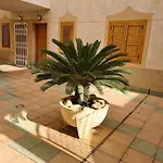 Διαμέρισμα 5 Mins From The Beach With Pool *